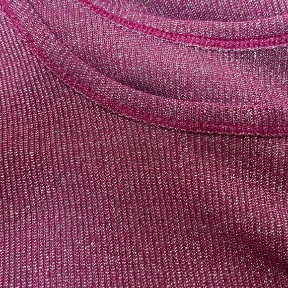 Victoria’s Secret Ribbed Purple Metallic Top Sz L - Picture 10 of 12